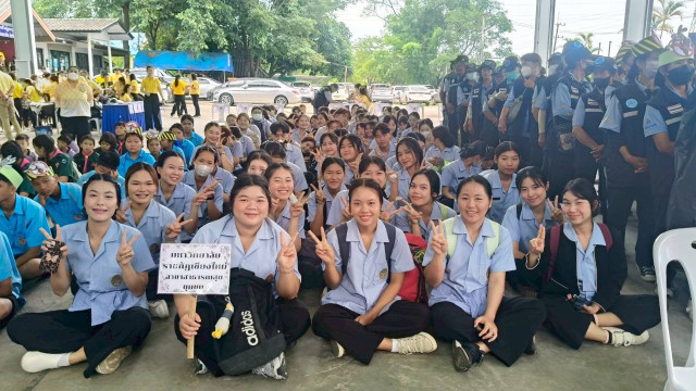 ภาควิชาสาธารณสุขศาสตร์ คณะวิทย์ฯ มร.ชม.  ร่วมกิจกรรม Kick Off ป้องกันและควบคุมโรคติดต่อ ณ เทศบาลตำบลขี้เหล็ก