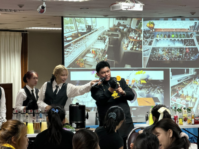 ม.ราชภัฏเชียงใหม่ พัฒนาศักยภาพนักศึกษา  จัดกิจกรรมเสริมวิชาชีพ เรียนรู้การเป็นบาร์เทนเดอร์