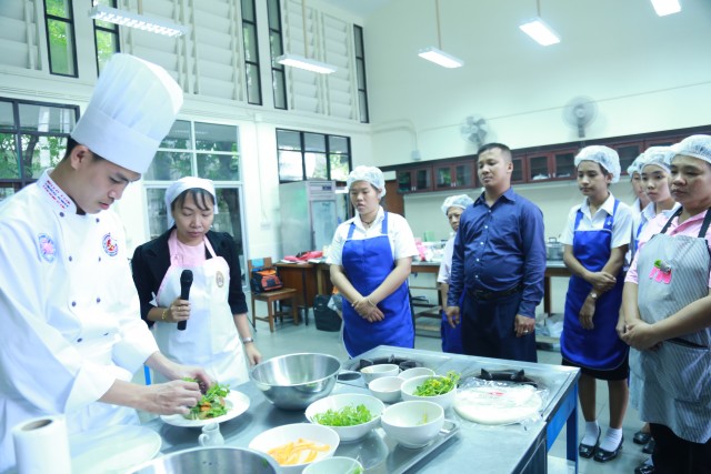 คหกรรมศาสตร์ ราชภัฏเชียงใหม่ จัดอบรมหลักสูตรระยะสั้นเมนูเพื่อสุขภาพดี  ส่งเสริมบุคลากร – นักศึกษา ตระหนักถึงคุณค่าทางอาหารลดโรคภัยไข้เจ็บ