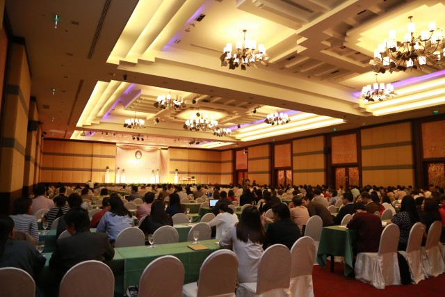 กองบริหารงานบุคคล มร.ชม. จัดโครงการพัฒนาศักยภาพการปฏิบัติงานของบุคคลสายวิชาการมหาวิทยาลัยราชภัฏเชียงใหม่ ประจำปีงบประมาณ พ.ศ.2559