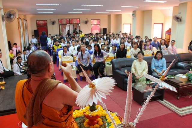 สำนักศิลปะและวัฒนธรรม มร.ชม. จัดพิธีกินอ้อผญา สืบสานประเพณีล้านนา