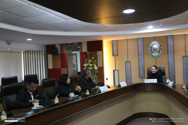 มร.ชม. ต้อนรับคณะสภาคณาจารย์ฯ มทร.ศรีวิชัย  แลกเปลี่ยนเรียนรู้การบริหารจัดการด้านสภาคณาจารย์และข้าราชการ