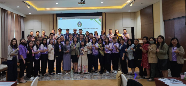 คณะครุศาสตร์ มร.ชม. จัดสัมมนาทบทวนแผนยุทธศาสตร์และบริหารความเสี่ยง ประจำปี 2568  มุ่งยกระดับคุณภาพการบริหารจัดการอย่างยั่งยืน
