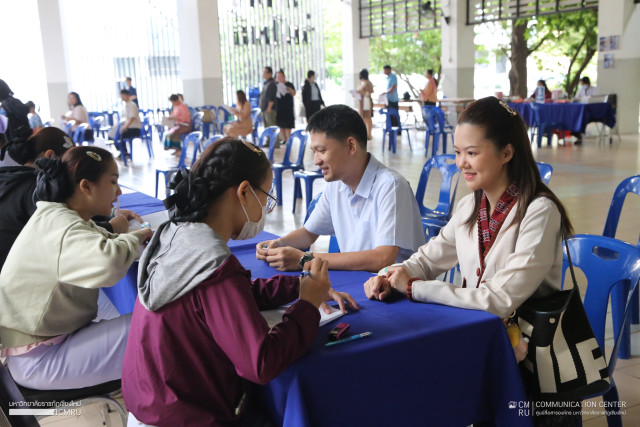 กองบริหารงานบุคคล มร.ชม. ร่วมกับ โรงพยาบาลราชเวชเชียงใหม่  ให้บริการตรวจสุขภาพในโครงการดูแลสุขภาพผู้ประกันตนเชิงรุกในสถานประกอบการ
