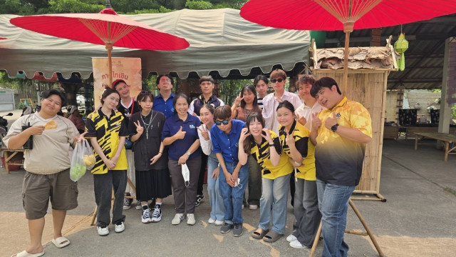 จากห้องเรียนสู่ชุมชน  นศ.นิเทศศาสตร์ มร.ชม  บูรณาการเรียนรู้ ลงพื้นที่ 