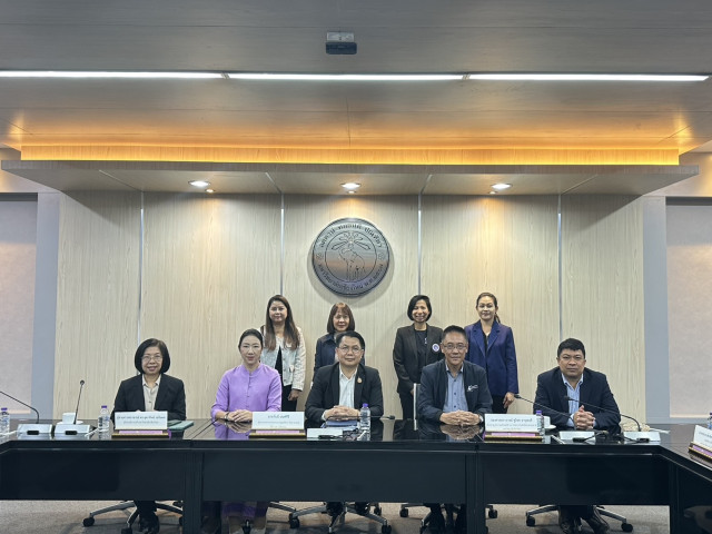 ผู้บริหารมหาวิทยาลัยราชภัฏเชียงใหม่ ร่วมการประชุมการตรวจเยี่ยมการปฏิบัติงานตามภารกิจ “อว เพื่อประชาชน” จับมือฝ่าวิกฤตอุทกภัย 2024