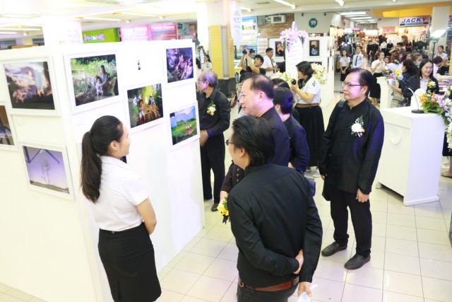 นิทรรศการการแสดงผลงานภาพถ่าย Digital Photo Exhibition 2016