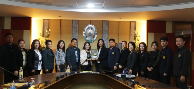 สโมสรบุคลากร มร.ชม. ต้อนรับ มรภ.เทพสตรี  ร่วมแลกเปลี่ยนเรียนรู้การดำเนินงานสโมสรฯ