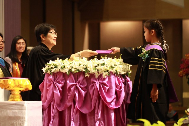 สาธิต มร.ชม. จัดงานประจำปี “ชื่นช่อพวงคราม”