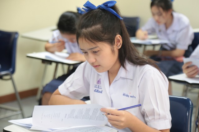 มร.ชม. จัดสอบภาษาอังกฤษคัดเลือกนักศึกษารอบโควตา หลักสูตรนานาชาติ ปีการศึกษา 2560