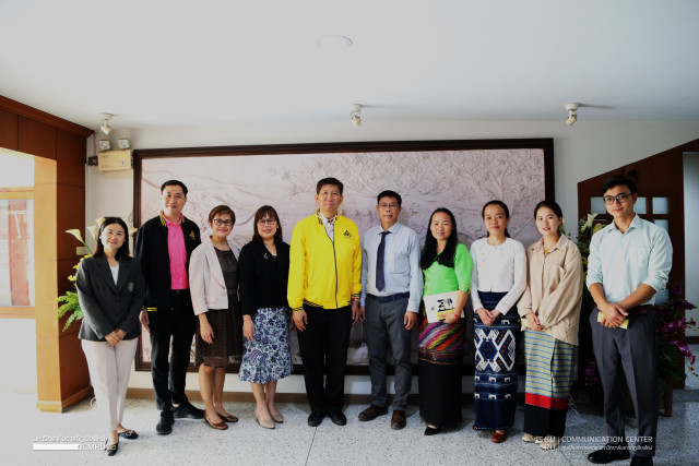 ณะผู้บริหาร มร.ชม. ต้อนรับคณะผู้บริหารและบุคลากร  จาก Shan Community College (SCC) รัฐฉาน สาธารณรัฐแห่งสหภาพเมียนมา