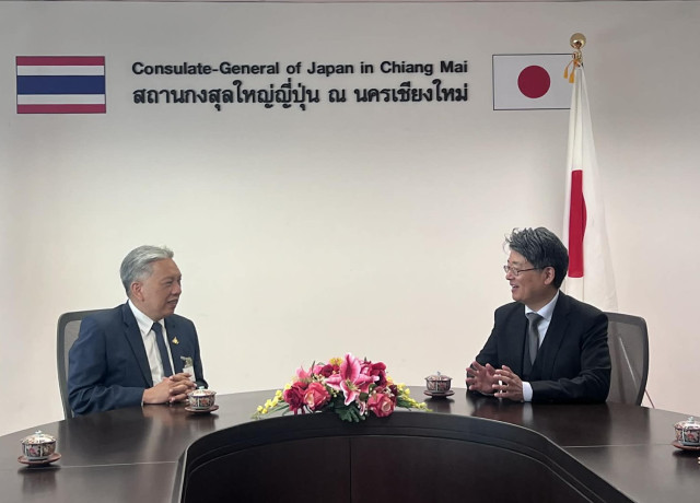 ผู้บริหาร มร.ชม. เข้าพบกงสุลใหญ่ญี่ปุ่น ณ นครเชียงใหม่ หารือเดินหน้าความร่วมมือ  ภาษา วัฒนธรรม และอาสาสมัครสาธารณสุข