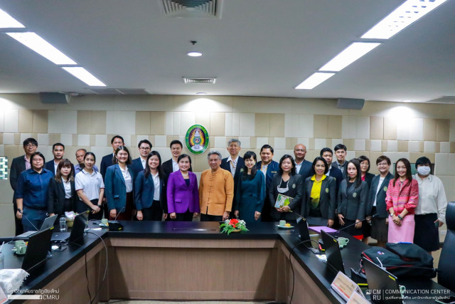 ม.ราชภัฏเชียงใหม่ ต้อนรับคณะผู้บริหารจาก บพค. ร่วมกิจกรรมการจัดการความรู้ “แนวทางการขับเคลื่อนการพัฒนากำลังคน การวิจัยและการสร้างนวัตกรรมของมหาวิทยาลัยราชภัฏเชียงใหม่”