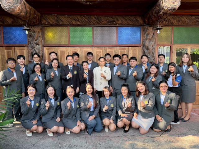 มร.ชม. จัดอบรมเชิงปฏิบัติการพัฒนาสมรรถนะการวิจัยทางการบริหารการศึกษาในยุค AI  เตรียมความพร้อมนักศึกษาสู่ตำแหน่งผู้บริหารสถานศึกษาในอนาคต