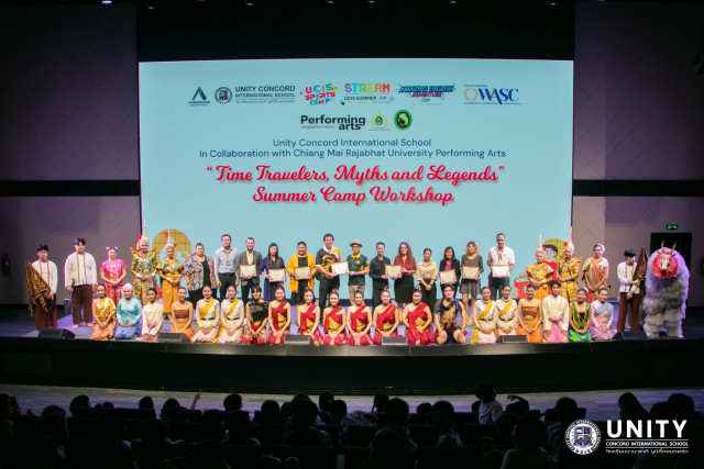 สาขาวิชาศิลปะการแสดง  มร.ชม.  จัดอบรม Basic of Thai Dance และ Team building through acting  พร้อมจัดการแสดงจิตภาพ แสง เสียง ชุด  “เทิดไท้ ตรีองค์กษัตริย์ตรา แห่งมหานครล้านนา ศรีเวียงพิงค์”  ณ โรงเรียนนานาชาติยูนิตี้ คอนคอร์ด