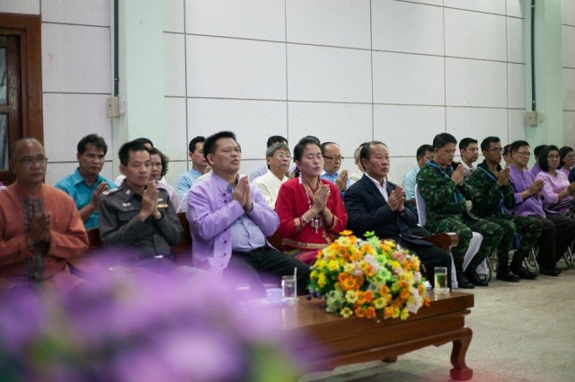 มร.ชม. ร่วมทอดผ้าป่ามูลนิธิพิพัฒน์แม่ฮ่องสอนระดมทุนพัฒนาการศึกษา