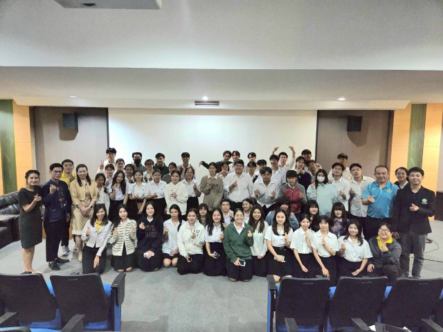 ม.ราชภัฏเชียงใหม่ จัดอบรมสุขาภิบาลอาหารสำหรับผู้สัมผัสอาหาร เสริมทักษะความรู้แก่นักศึกษา