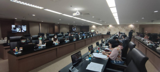 การประชุมสรุปผลการดำเนินงานพิธีพระราชทานปริญญาบัตรฯ ประจำปีการศึกษา 2559 - 2560