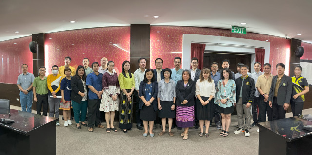 สำนักศิลปะและวัฒนธรรม มร.ชม. จัดการประชุมวิพากษ์ศัพทานุกรมภาษาล้านนา - ไทย : คำศัพท์การค้าและเศรษฐกิจ ครั้งที่ 1