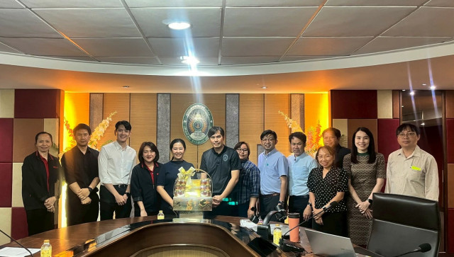 มร.ชม. หารือร่วมซีพี แอ็กซ์ตร้า เดินหน้าความร่วมมือสร้างโอกาสวิชาชีพนักศึกษา