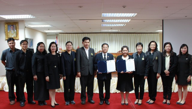 มหาวิทยาลัยราชภัฏเชียงใหม่ จัดพิธีลงนาม TOR จับมือโรงเรียนสาธิตมหาวิทยาลัยราชภัฏเชียงใหม่  มุ่งพัฒนาด้านวิชาการสู่ความก้าวหน้าทางการศึกษา