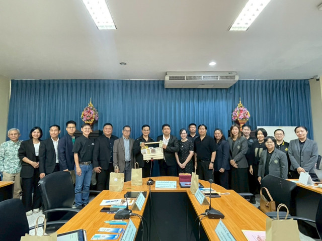 สถาบันวิจัยและพัฒนา ม.ราชภัฏเชียงใหม่  ต้อนรับคณะศึกษาดูงานด้านวารสารวิชาการจาก ม.ราชภัฏอุตรดิตถ์
