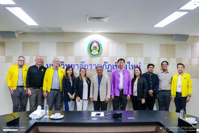 ผู้บริหาร ม.ราชภัฏเชียงใหม่ ต้อนรับคณะ Office of Naval Research และ Hawaii Natural Energy Institute, University of Hawaii, USA  