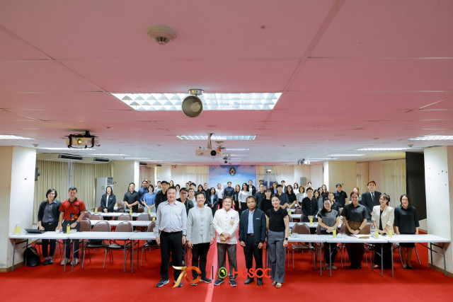 คณะมนุษยศาสตร์และสังคมศาสตร์ มร.ชม. จัดสัมมนาหน่วยฝึกประสบการณ์วิชาชีพ  เสริมความร่วมมือสถานประกอบการพัฒนานักศึกษาสู่ตลาดแรงงาน