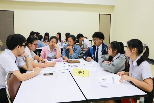 คณะวิทยาศาสตร์และเทคโนโลยี มร.ชม.  จัดโครงการส่งเสริมและพัฒนาคุณภาพนักศึกษา มุ่งเตรียมความพร้อมก่อนออกฝึกประสบการณ์วิชาชีพครู