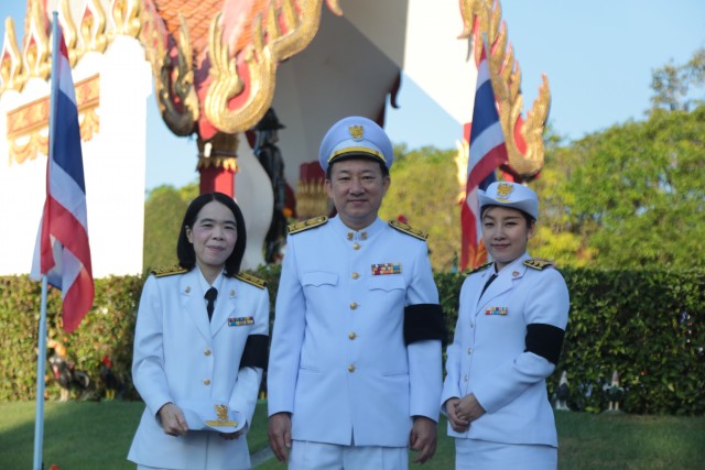 คณะผู้บริหารและบุคลากร มร.ชม.  ร่วมพิธีเนื่องในวันคล้ายวันสถาปนาค่ายนเรศวรมหาราช ประจำปี 2560