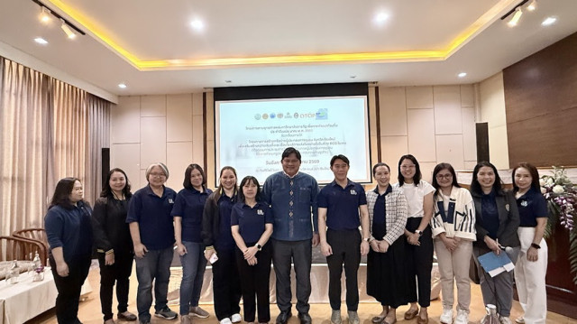 มร.ชม. เปิดโครงการสร้างเครือข่ายผู้ประกอบการชุมชนเชียงใหม่  ขับเคลื่อนเศรษฐกิจฐานรากสู่ความยั่งยืนด้วย BCG โมเดล