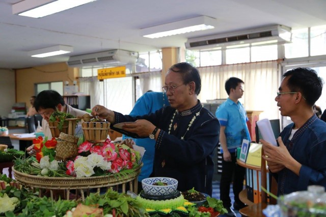มร.ชม. สืบสานวัฒนธรรมล้านนา จัดการแข่งขันลาบ – ส้มตำ อนุรักษ์อาหารพื้นบ้าน 