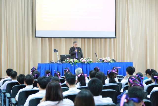 วิทยาลัยนานาชาติ จัดประชุมผู้ปกครอง เตรียมความพร้อมก้าวแรกรั้วมหาวิทยาลัยนักศึกษาใหม่รั้วดำเหลือง