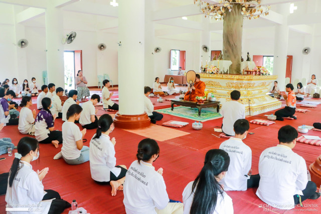 มร.ชม. จัดพิธีสวดมนต์ เจริญจิตภาวนา ประจำเดือนกันยายน ณ องค์พระมหาธาตุเจดีย์  มหาวิทยาลัยราชภัฎเชียงใหม่ ศูนย์แม่ริม