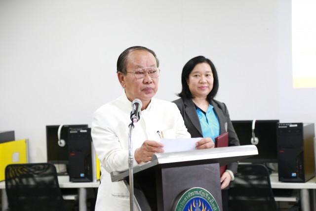 บัณฑิตวิทยาลัย มร.ชม. จัดประชุมการจัดการความรู้   การจัดทำวิทยานิพนธ์บนระบบการเขียนวิทยานิพนธ์อิเล็กทรอนิกส์ (E-thesis)