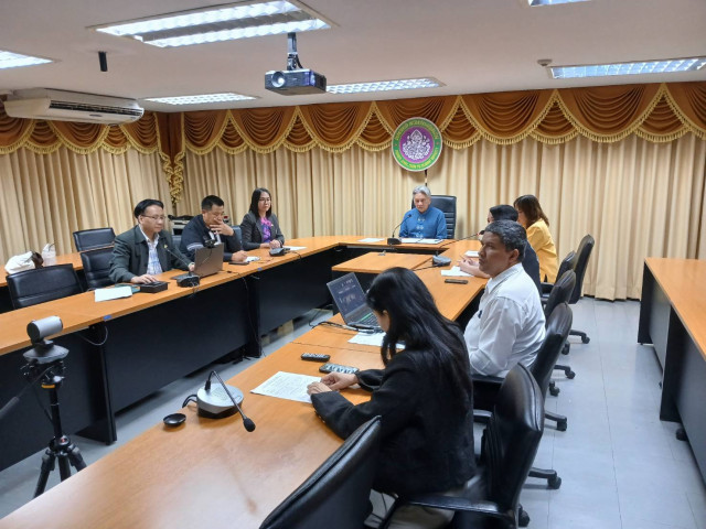 พิธีปิดโครงการฝึกอบรมหลักสูตรระยะสั้นหลักการจัดการเรียนรู้ขั้นพื้นฐาน สำหรับครูของศูนย์การเรียนรู้เพื่อเด็กข้ามชาติในพื้นที่อำเภอแม่สอด จังหวัดตาก