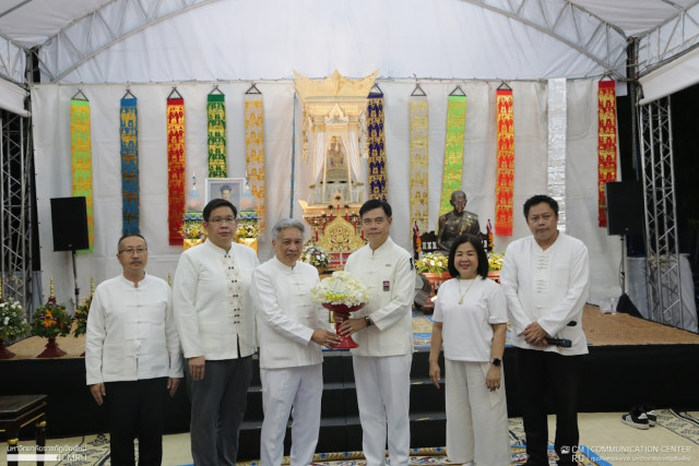 มร.ชม. ร่วมขบวนอัญเชิญน้ำสรงพระราชทานและผ้าไตรพระราชทาน  สืบสานประเพณีเตียวขึ้นดอย ในงานไหว้สาป๋ารมีพระบรมธาตุดอยสุเทพ ประจำปี 2569