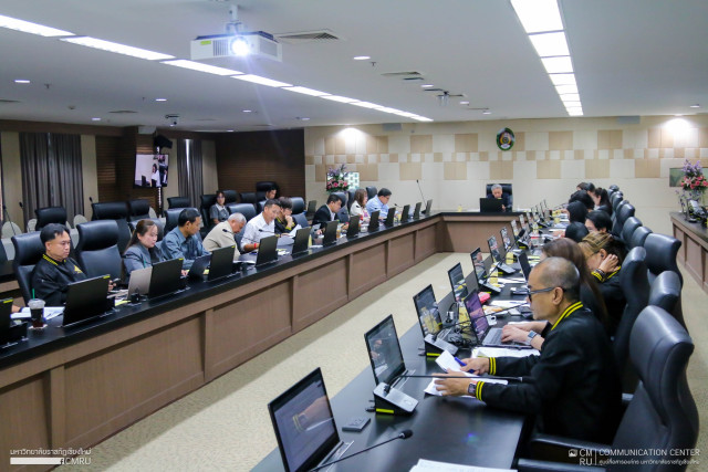 ม.ราชภัฏเชียงใหม่ จัดประชุมติดตามความก้าวหน้า เตรียมความพร้อมพิธีพระราชทานปริญญาบัตร มหาวิทยาลัยราชภัฏภาคเหนือตอนบน